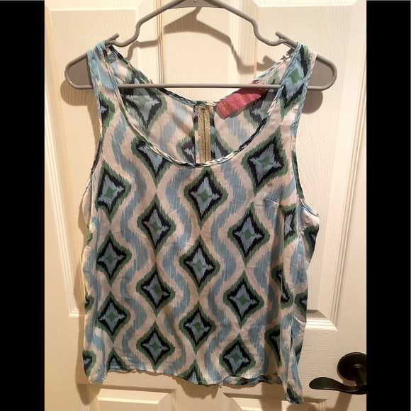 Patterned zipper tank- Large - Picture 1 of 3